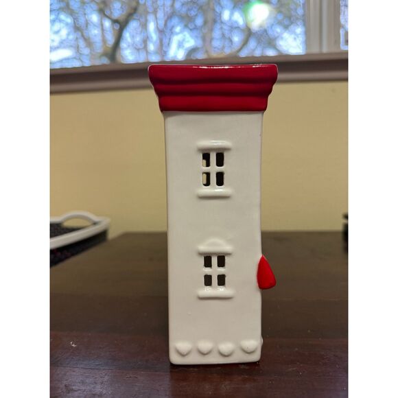 Valentine's Day 2024 Target Spritz Ceramic Tall Building Red House New - Picture 3 of 8